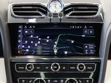 BENTLEY Bentayga EWB Mulliner