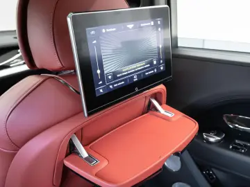 BENTLEY Bentayga EWB Mulliner