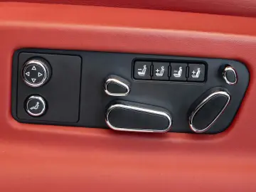 BENTLEY Bentayga EWB Mulliner