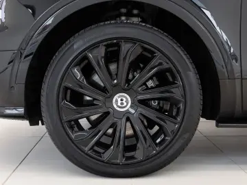 BENTLEY Bentayga EWB Mulliner