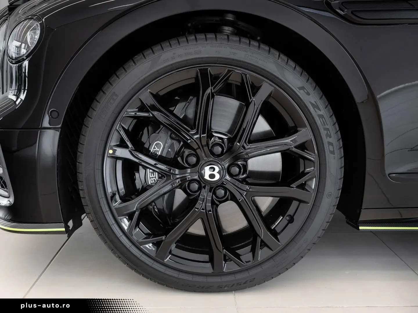 BENTLEY New Flying Spur S V8 MADE BY MULLINER