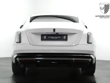 ROLLS ROYCE Spectre Bespoke Starburst Driving HeatComfort