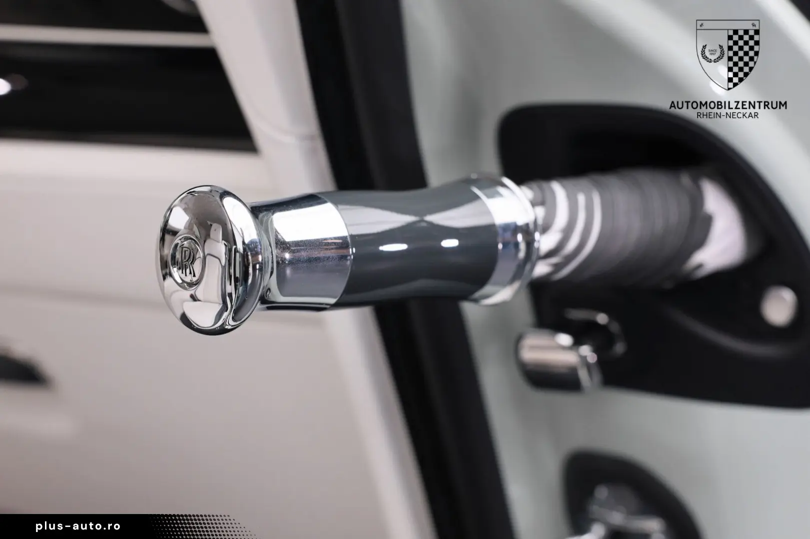 ROLLS ROYCE Spectre Bespoke Starburst Driving HeatComfort