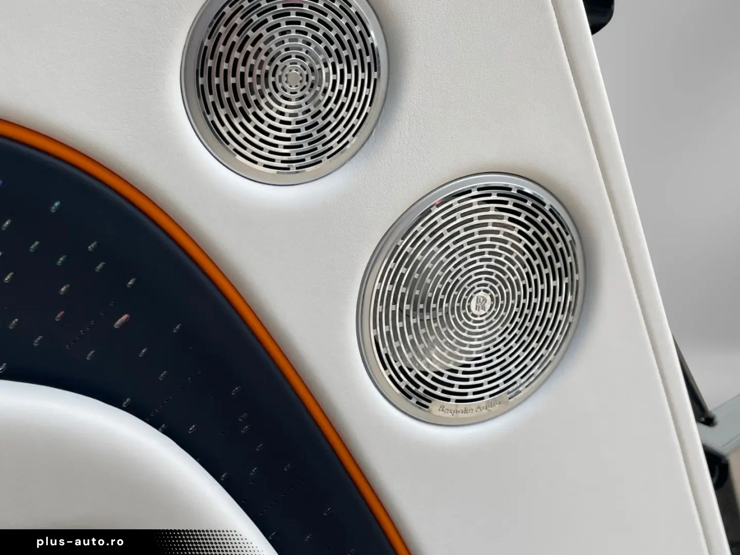 ROLLS ROYCE Spectre - Bespoke Starlight Shooting Star