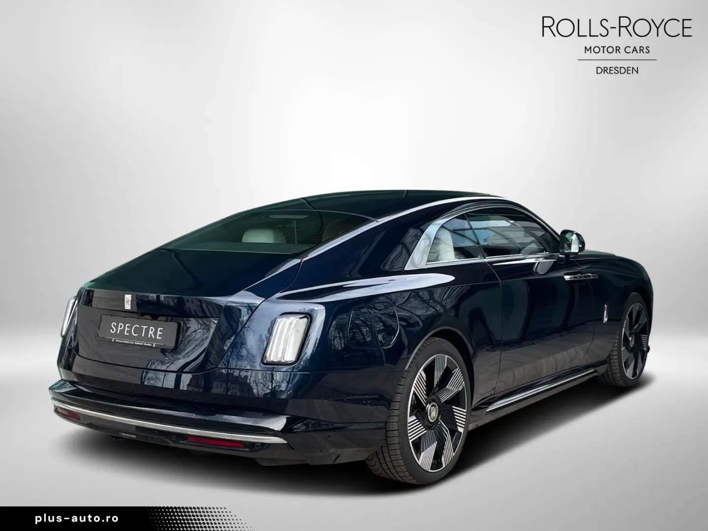 ROLLS ROYCE Spectre - Bespoke Starlight Shooting Star