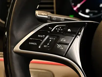 MERCEDES-BENZ GLS 580 4M AMG Line