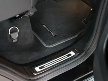 MERCEDES-BENZ G 450 d AMG Line