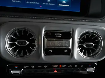 MERCEDES-BENZ G 450 d AMG Line