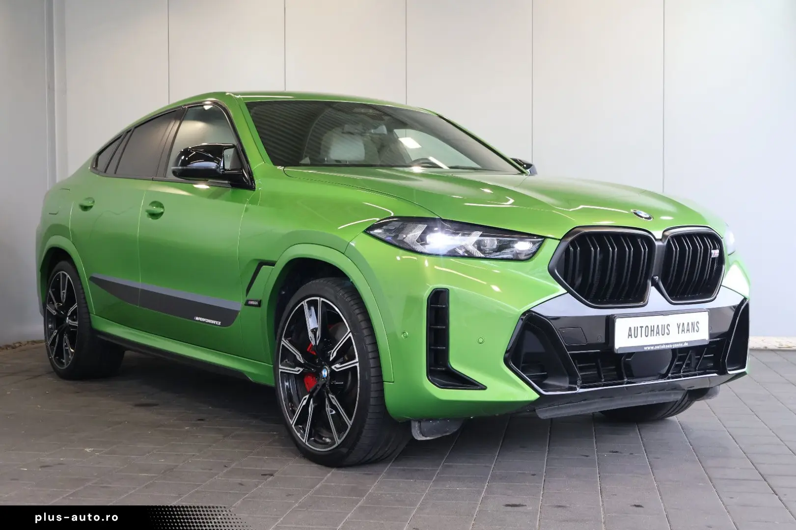BMW X6 M60i