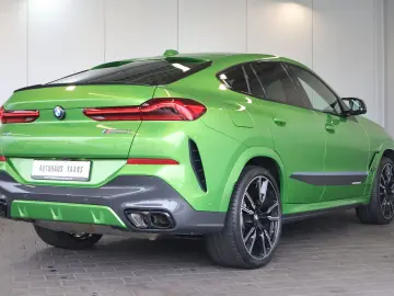 BMW X6 M60i