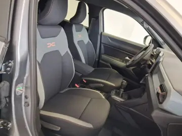 DACIA DUSTER 1.2 TCe MHEV 130CP Extreme 4X4
