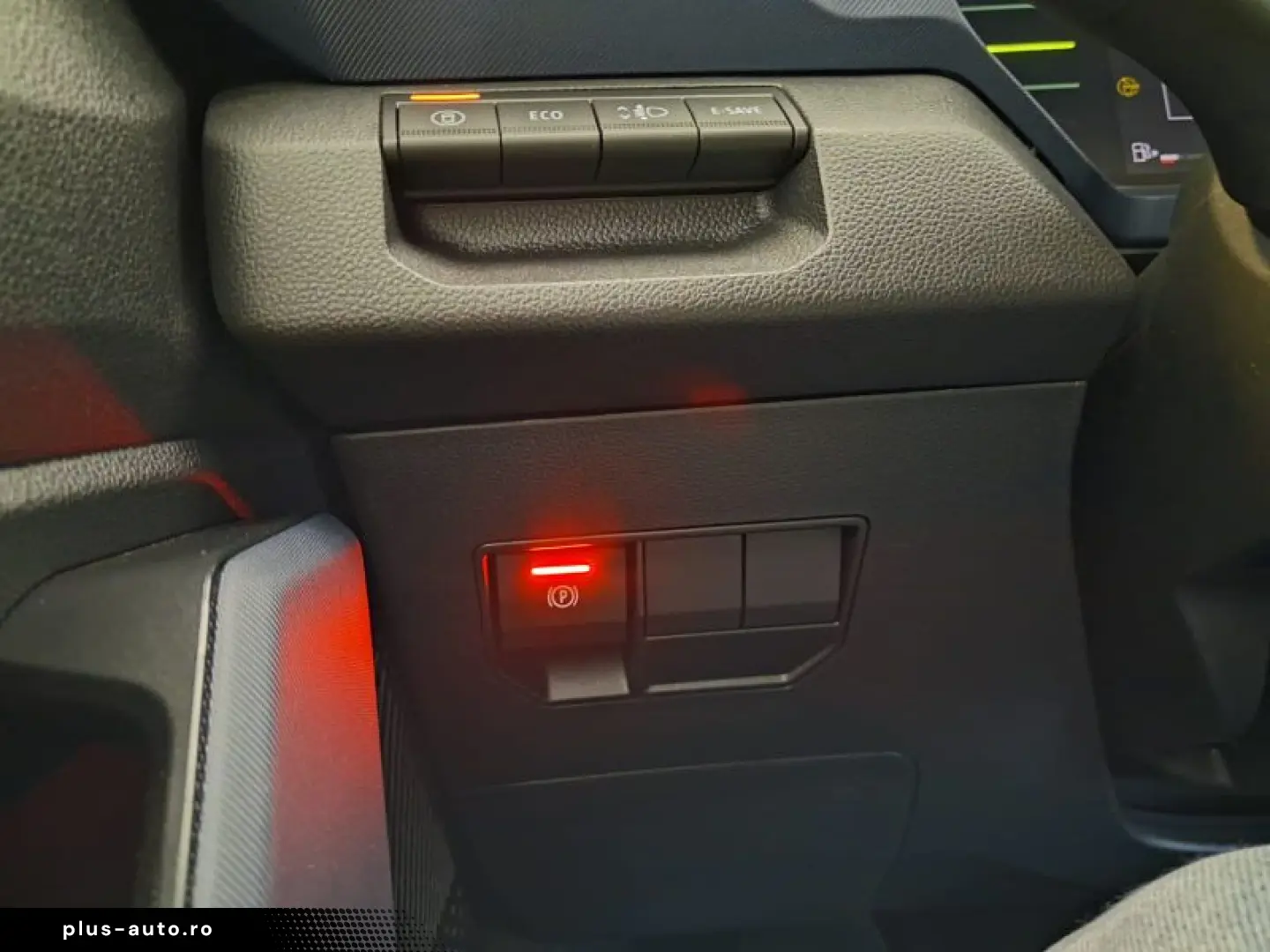 DACIA DUSTER 1.6 HEV 140 Journey