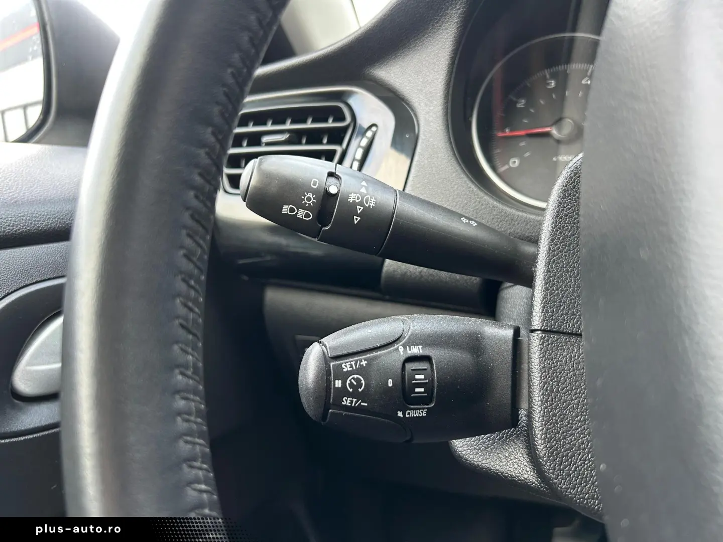 Peugeot 301 1.5 BlueHDI FAP Allure 2021