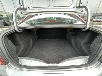 Peugeot 301 1.5 BlueHDI FAP Allure 2021