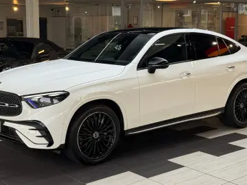 MERCEDES-BENZ GLC 220 d 4M Coupe AMG Pano 360 Burm Distr.