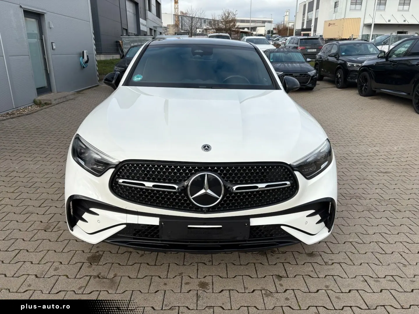 MERCEDES-BENZ GLC 300 d 4M Coupe  AMG Line Pano Burmester