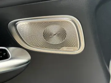 MERCEDES-BENZ GLC 300 d 4M Coupe  AMG Line Pano Burmester