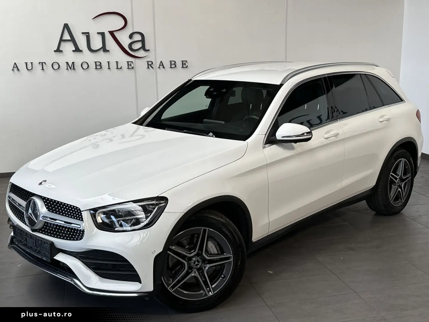 MERCEDES-BENZ GLC 300d 4M AMG-Line NAV LED BURMESTER 360