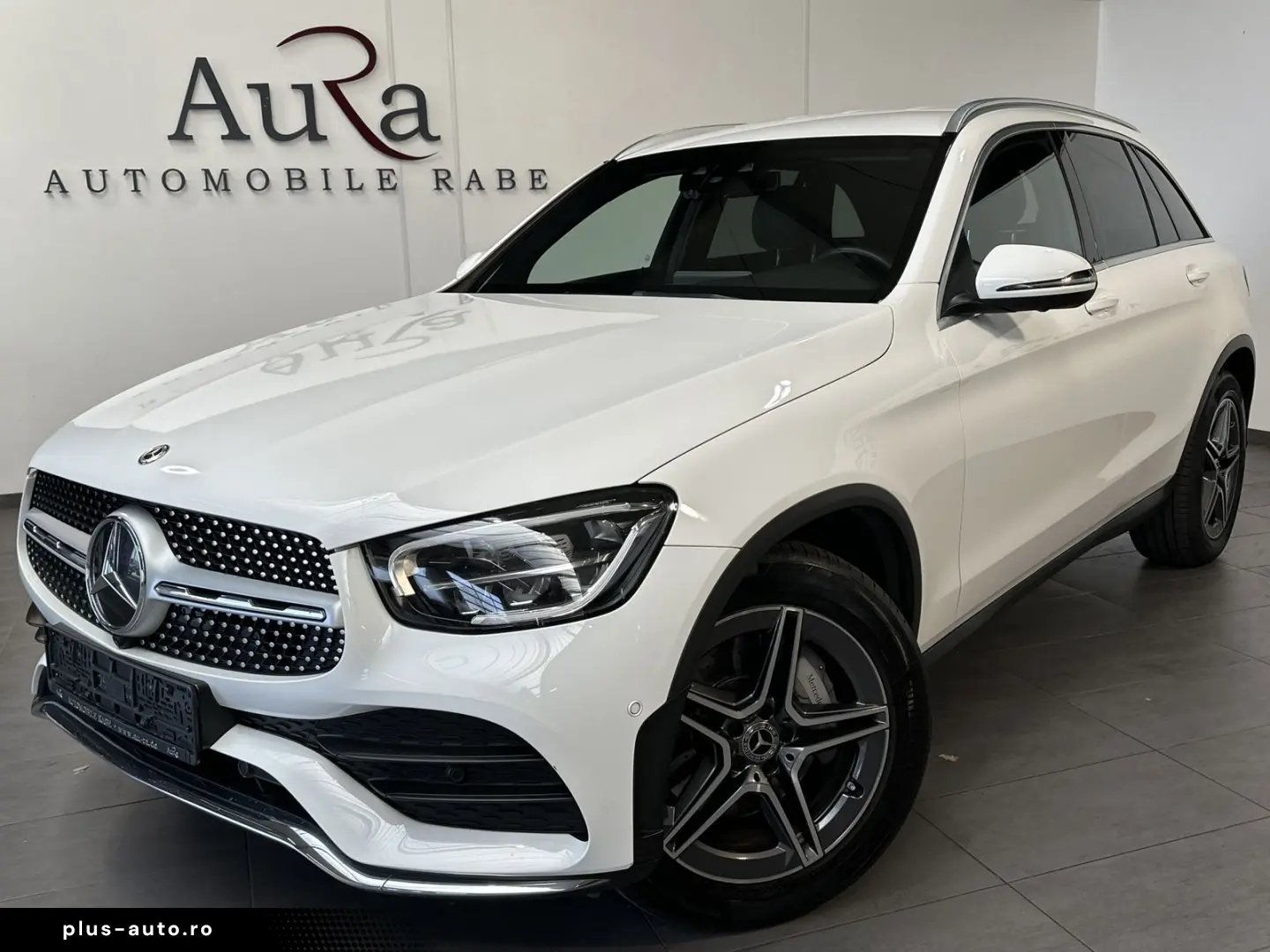 MERCEDES-BENZ GLC 300d 4M AMG-Line NAV LED BURMESTER 360