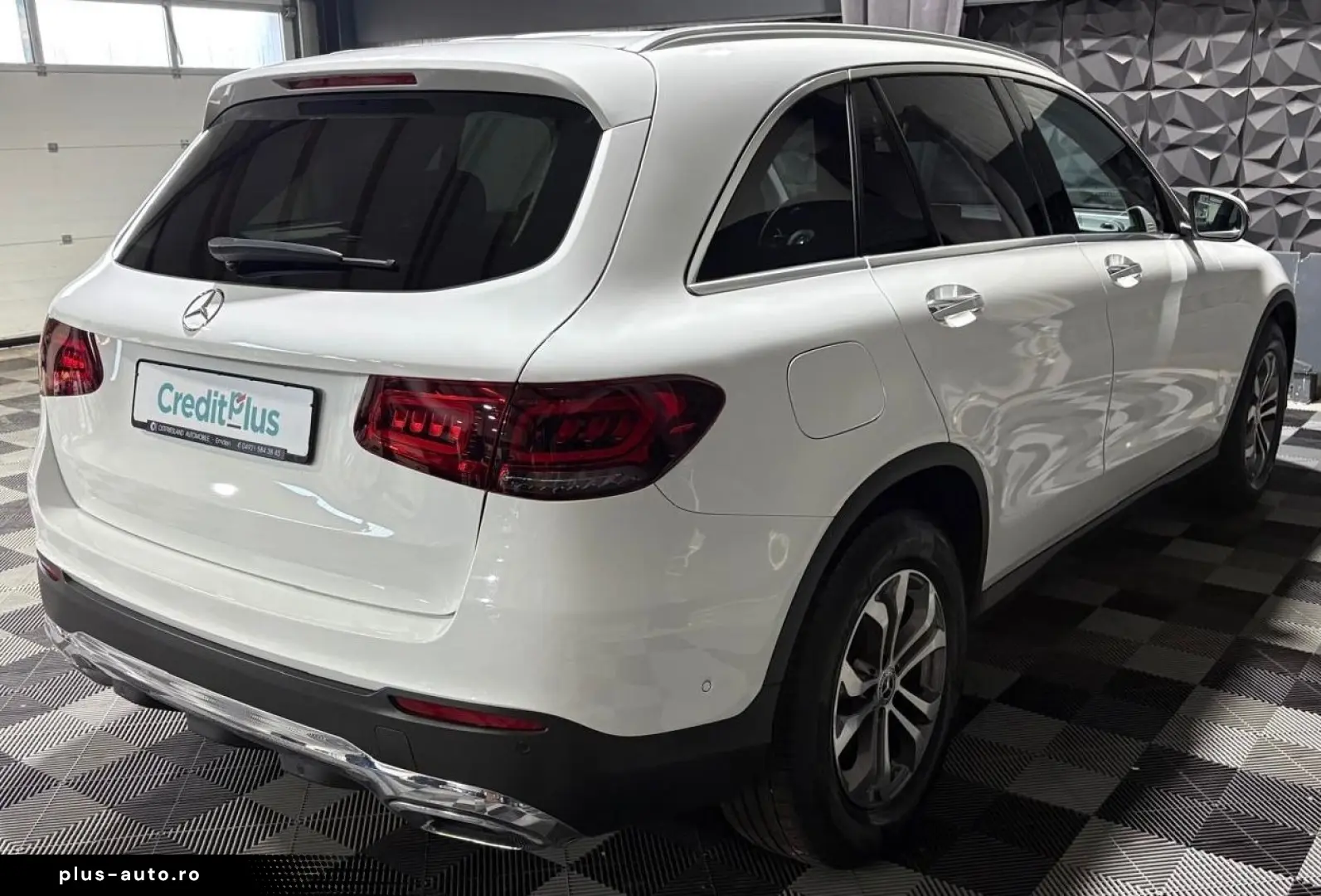 MERCEDES-BENZ GLC 220 d 4Matic  360  Kamera  Head Up