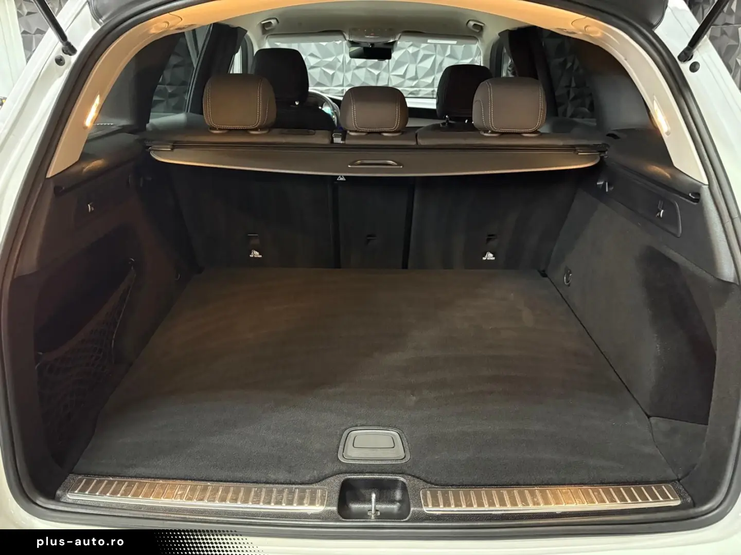 MERCEDES-BENZ GLC 220 d 4Matic  360  Kamera  Head Up