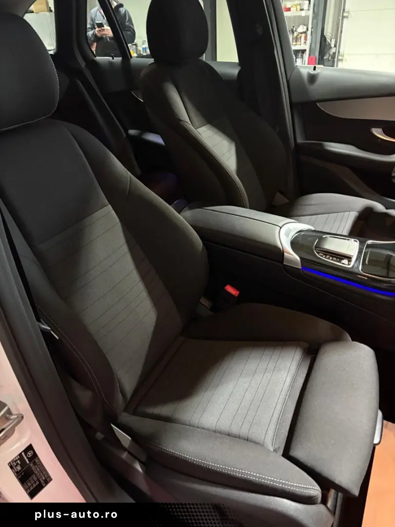 MERCEDES-BENZ GLC 220 d 4Matic  360  Kamera  Head Up