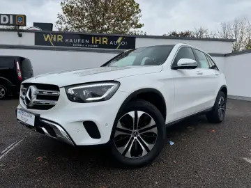 MERCEDES-BENZ GLC 220 d 4M AHK LED LEDER NAVI PANO 360