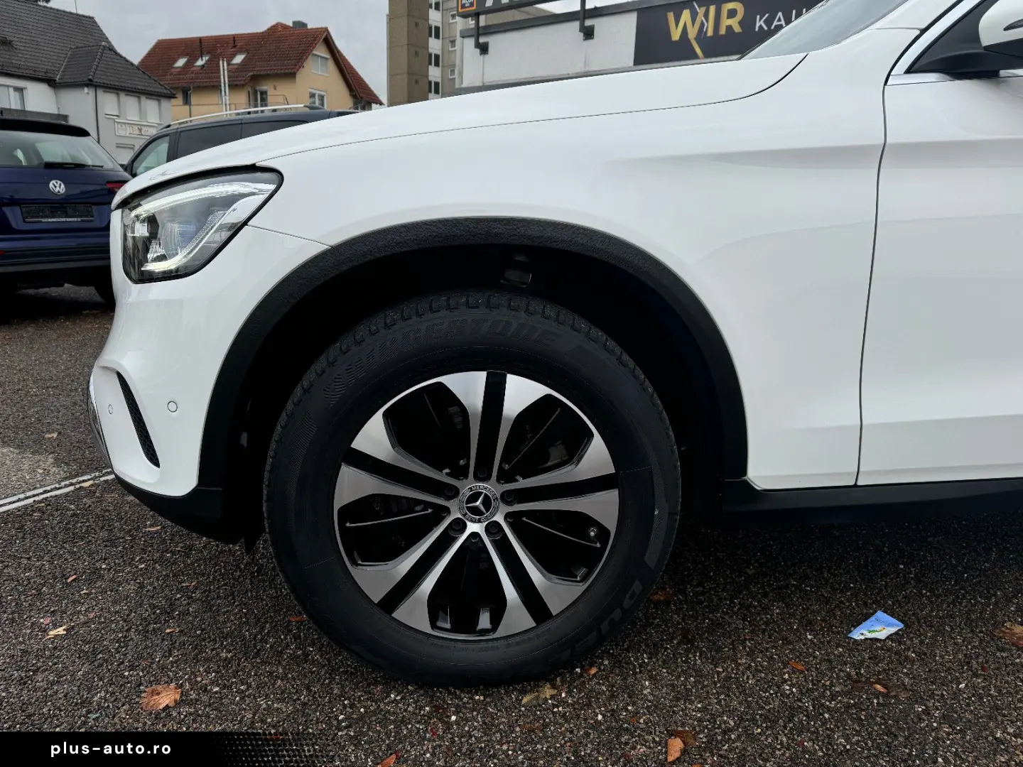 MERCEDES-BENZ GLC 220 d 4M AHK LED LEDER NAVI PANO 360