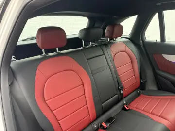 MERCEDES-BENZ GLC 220 d 4M AHK LED LEDER NAVI PANO 360