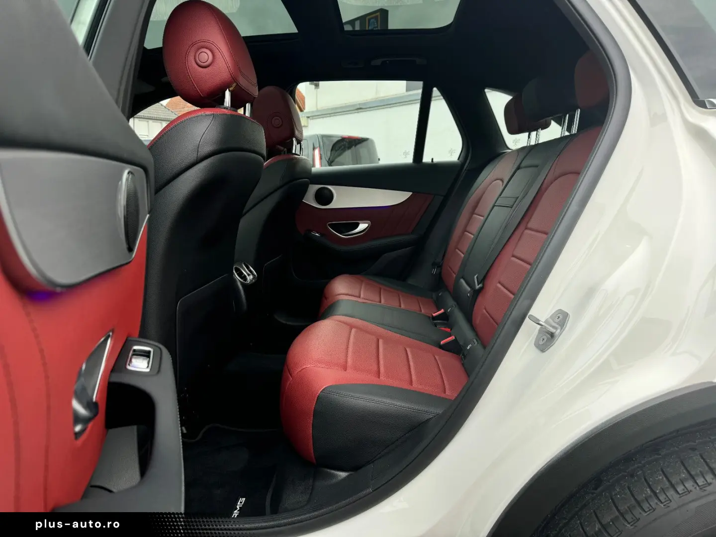 MERCEDES-BENZ GLC 220 d 4M AHK LED LEDER NAVI PANO 360