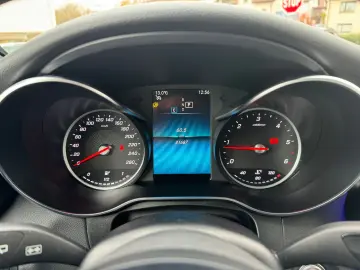 MERCEDES-BENZ GLC 220 d 4M AHK LED LEDER NAVI PANO 360