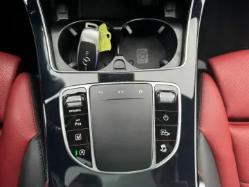 MERCEDES-BENZ GLC 220 d 4M AHK LED LEDER NAVI PANO 360