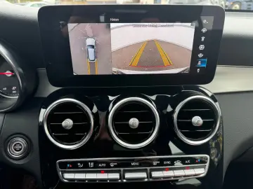 MERCEDES-BENZ GLC 220 d 4M AHK LED LEDER NAVI PANO 360