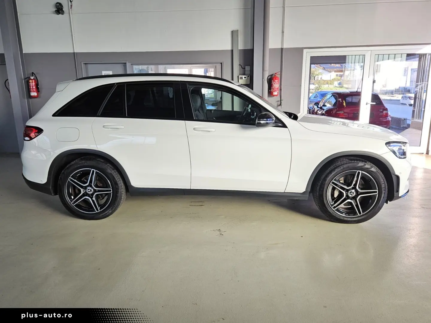 MERCEDES-BENZ GLC 220 d 4Matic  AMG-Line  Abstandstempomat