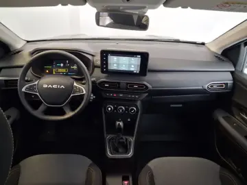 DACIA JOGGER 1.6 Hybrid 140HP EXTREME