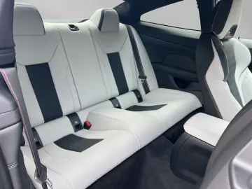 BMW M4 Competition M xDriveIndividual Carbon