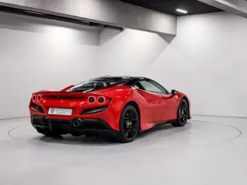 FERRARI F8 Tributo - Atelier PPF