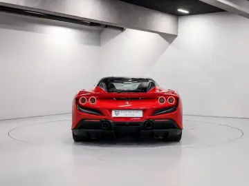 FERRARI F8 Tributo - Atelier PPF