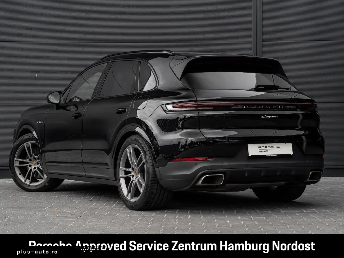 PORSCHE Cayenne E-Hybrid Pano PASM BOSE 21-Zoll 360