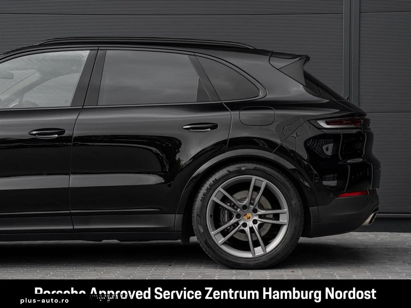 PORSCHE Cayenne E-Hybrid Pano PASM BOSE 21-Zoll 360