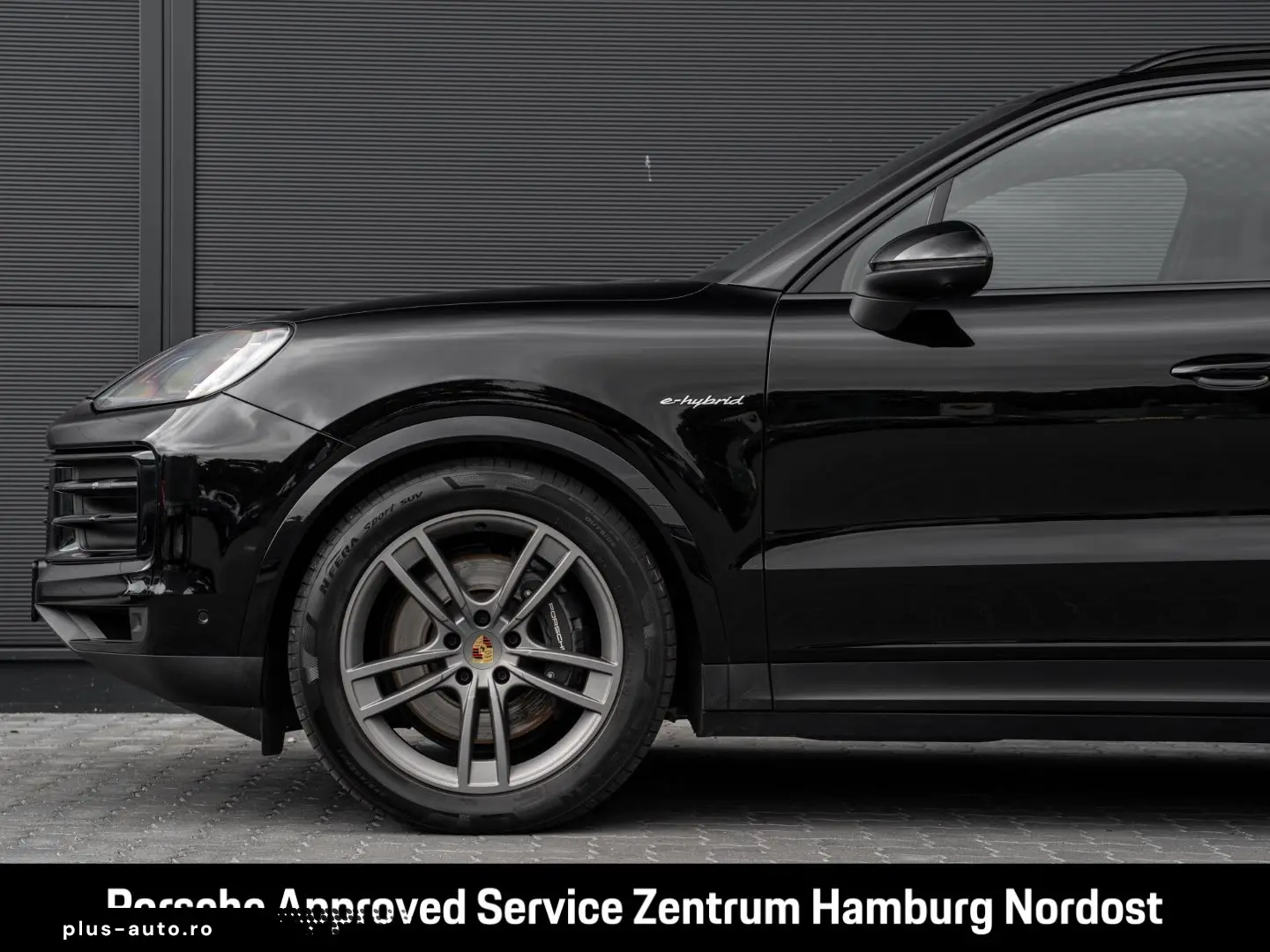 PORSCHE Cayenne E-Hybrid Pano PASM BOSE 21-Zoll 360
