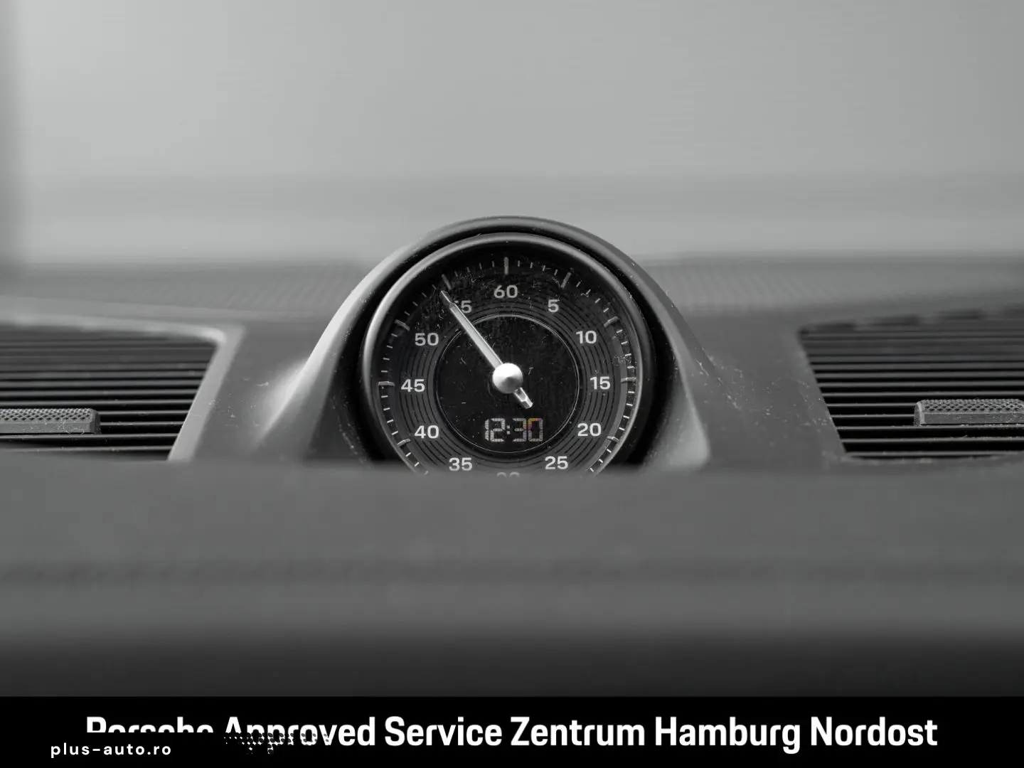 PORSCHE Cayenne E-Hybrid Pano PASM BOSE 21-Zoll 360