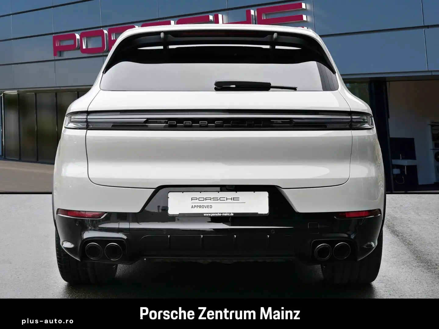 PORSCHE Cayenne GTS Head-Up LED-Matrix 22-Zoll