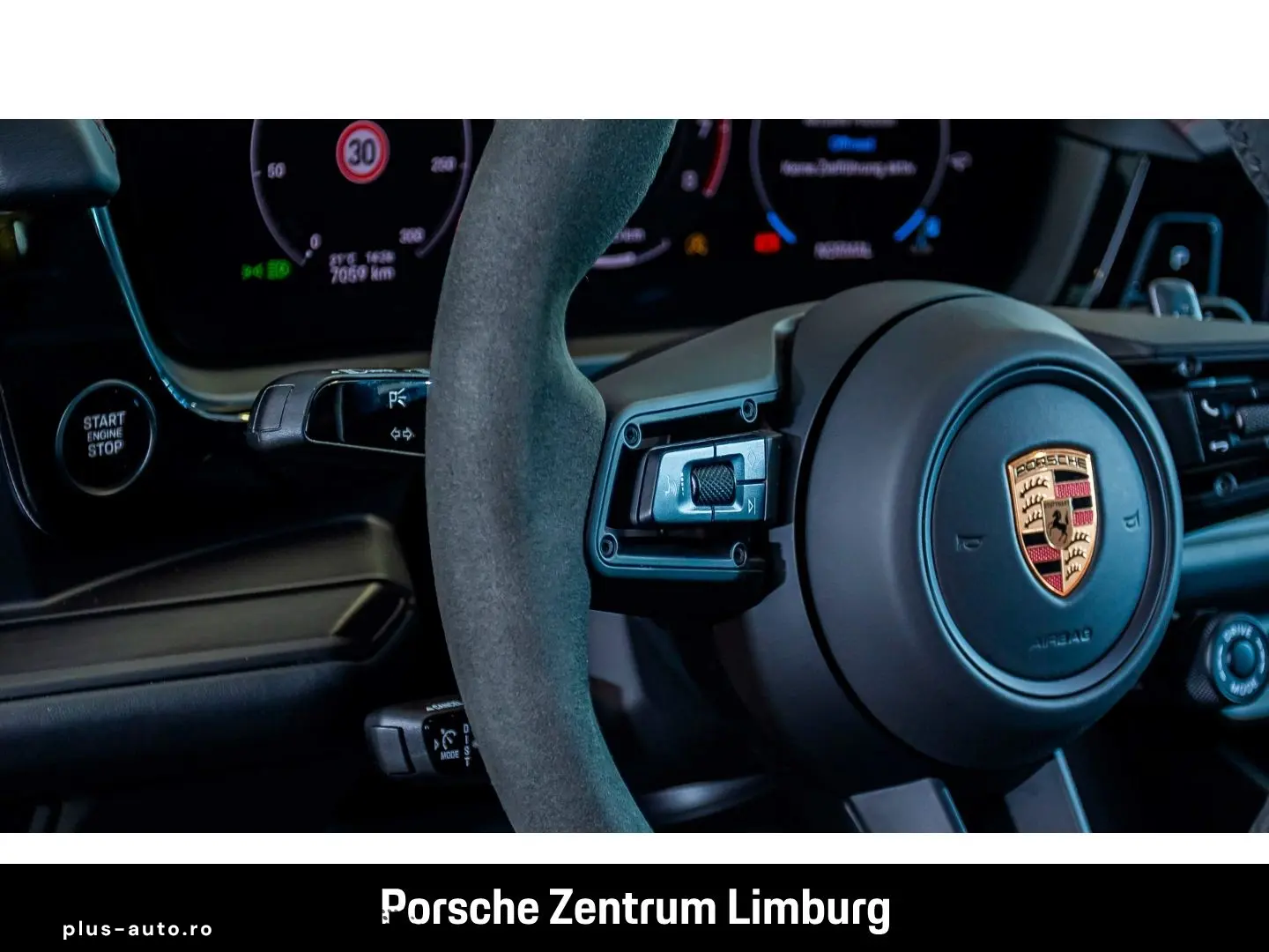 PORSCHE Cayenne GTS Coupe