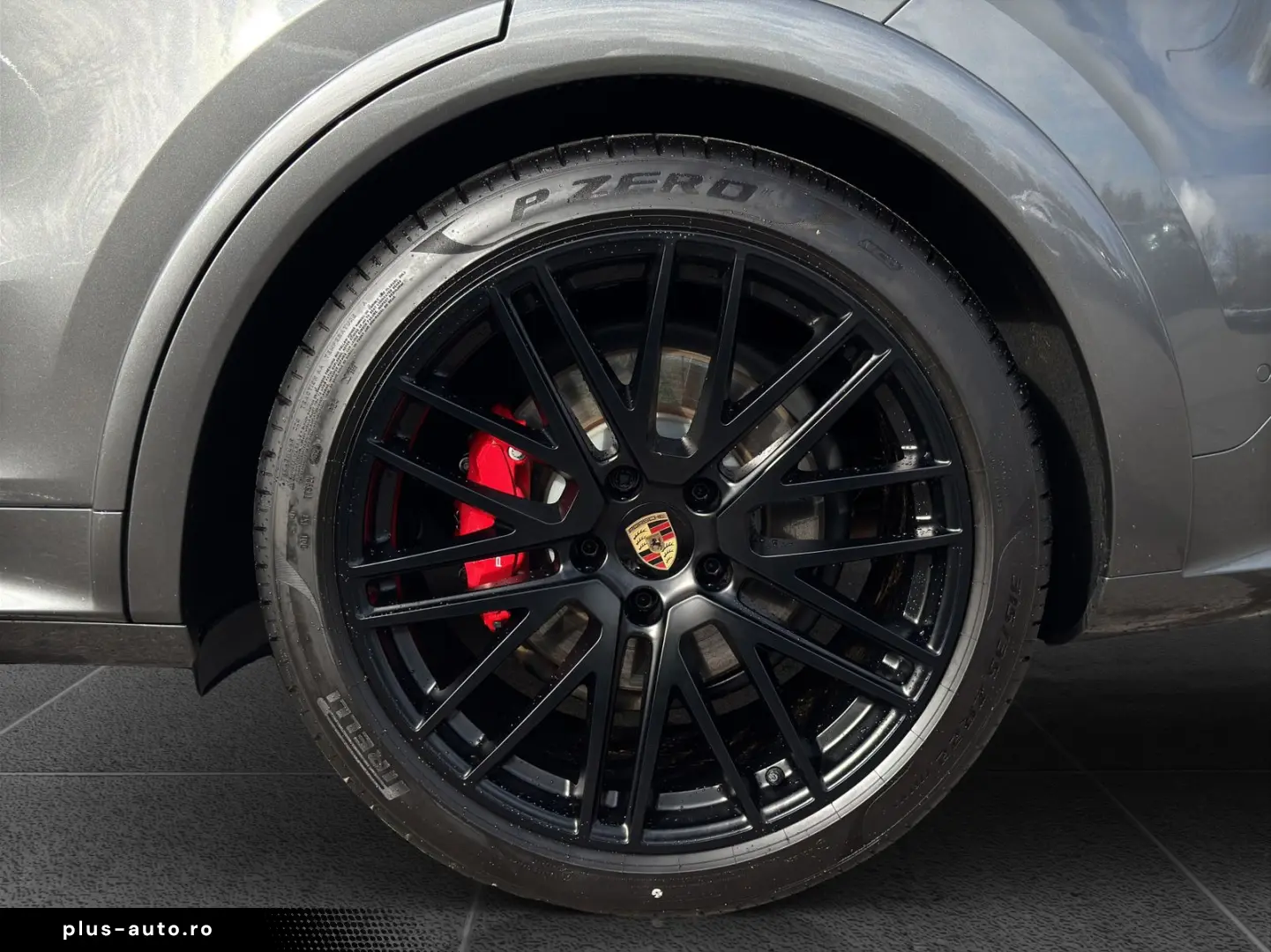 PORSCHE Cayenne GTS Coupe