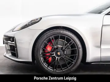PORSCHE Panamera GTS BOSE Sportabgas Pepita RaceTex