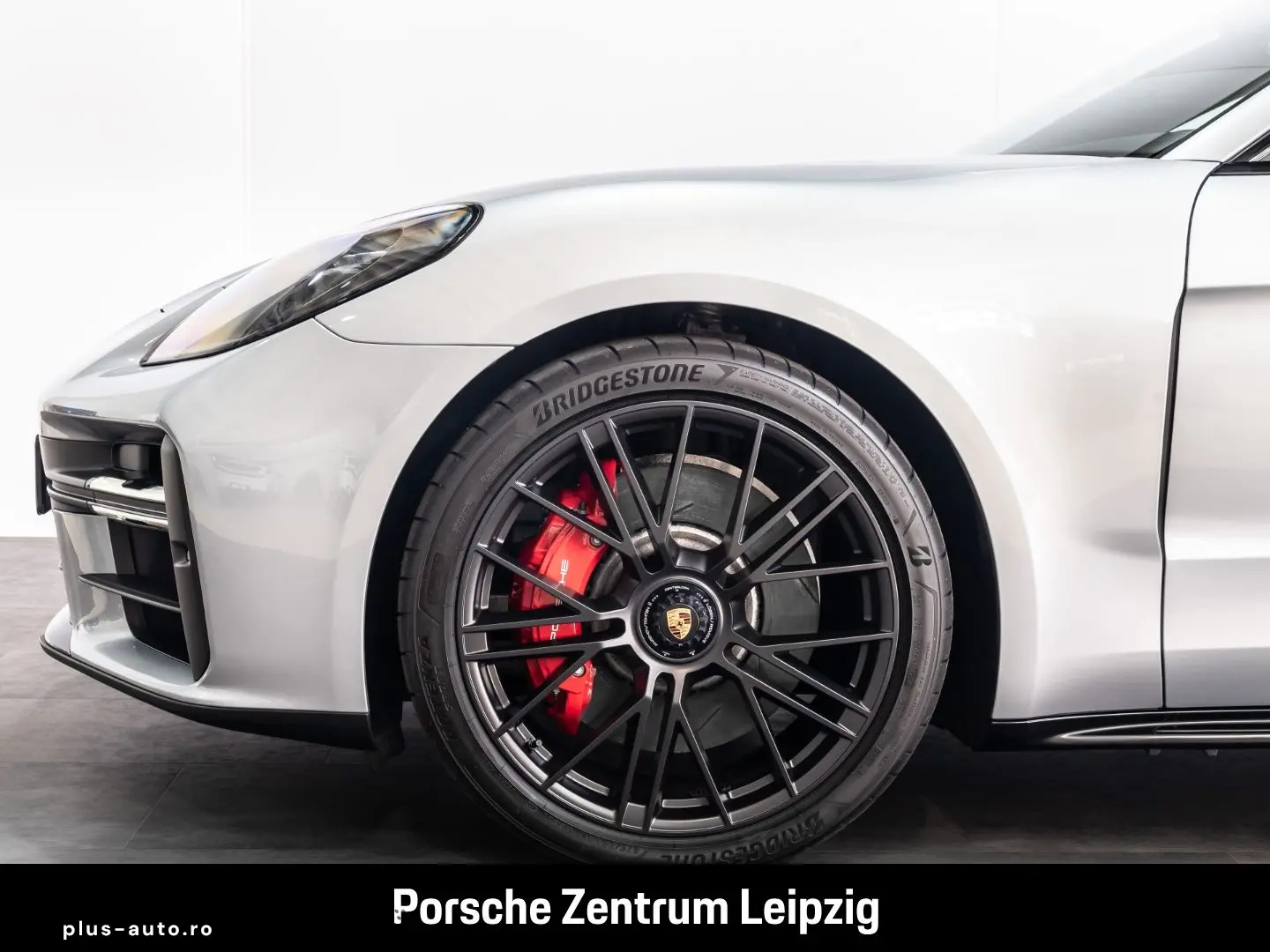 PORSCHE Panamera GTS BOSE Sportabgas Pepita RaceTex