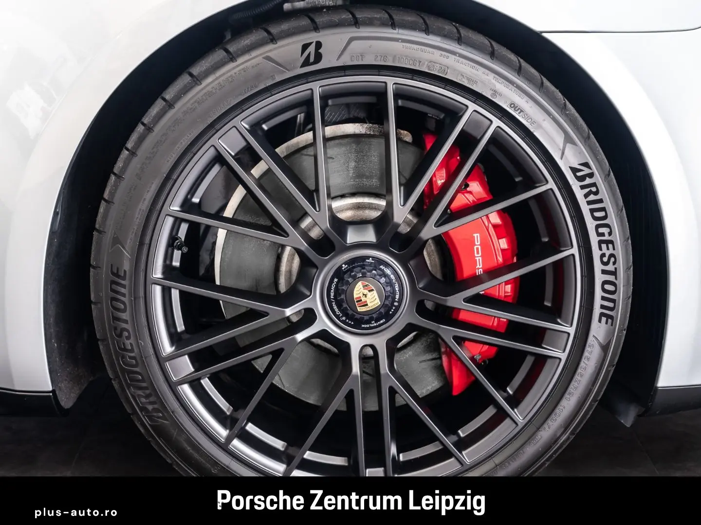 PORSCHE Panamera GTS BOSE Sportabgas Pepita RaceTex