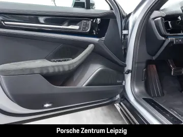 PORSCHE Panamera GTS BOSE Sportabgas Pepita RaceTex