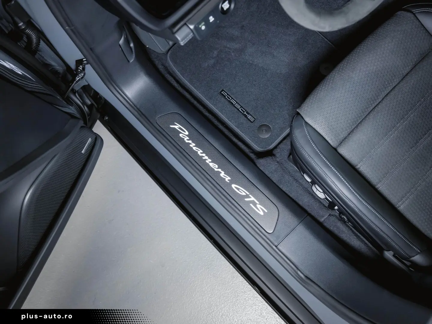 PORSCHE Panamera GTS Panoramadach Sport Chrono